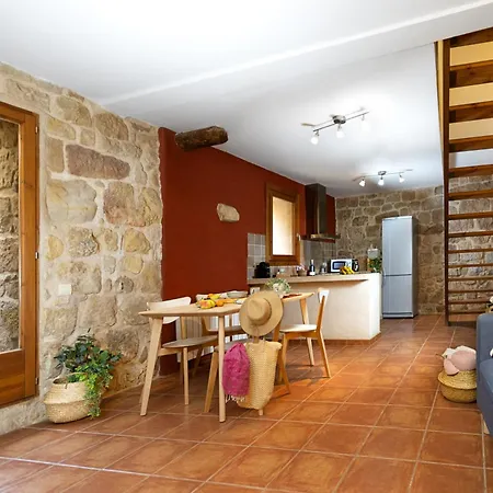 Patio Con Barbacoa Disfruta Del Matarrana * Lledo