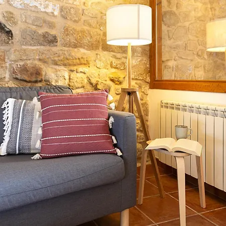 Patio Con Barbacoa Disfruta Del Matarrana Lledo