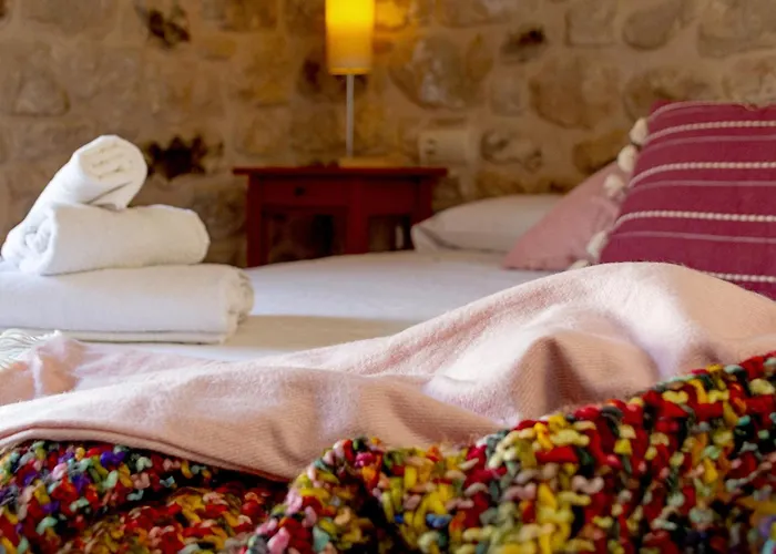 Patio Con Barbacoa Disfruta Del Matarrana * Lledo